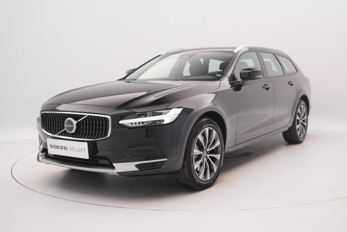 Volvo V90 CC B4 AWD PLUS AUT CZ 1.maj.