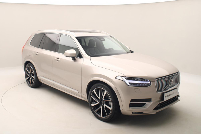 Volvo XC90 B5 AWD ULTIMATE CZ REZERVACE