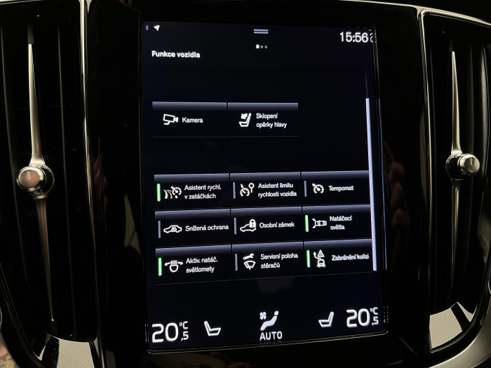 Volvo V60 CC B4 AWD AUT 1.maj 2.0 CC CC