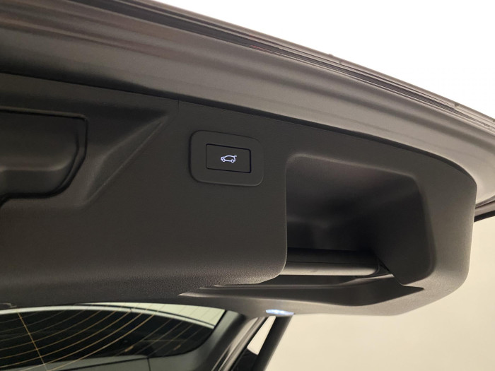 Land Rover Discovery Sport D200 DYNAMIC SE AWD AUT 2.0 d Dynamic SE