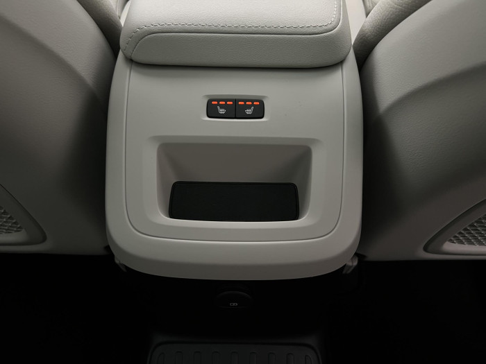 Volvo XC60 T6 AWD RECHARGE ULTRA DARK AUT