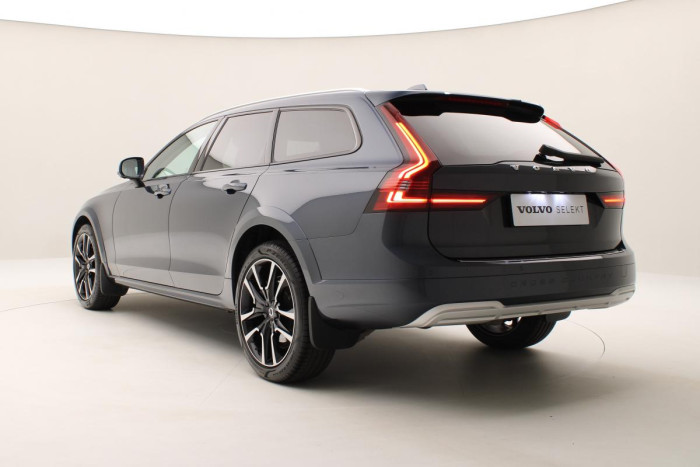 Volvo V90 CC D4 AWD ADVANCED REZERVACE 2.0 d CC CC