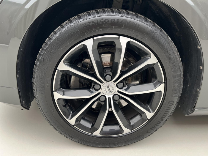 Volvo V60 D3 MOMENTUM PRO 1.maj. 2.0 d Momentum