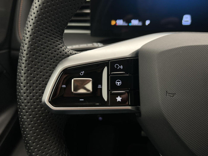 MG HS 1.5 TGI EMOTION 7DCT AUT CZ