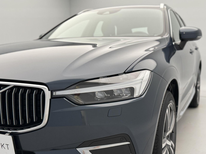 Volvo XC60 B4 AWD INSCRIPTION REZERVACE