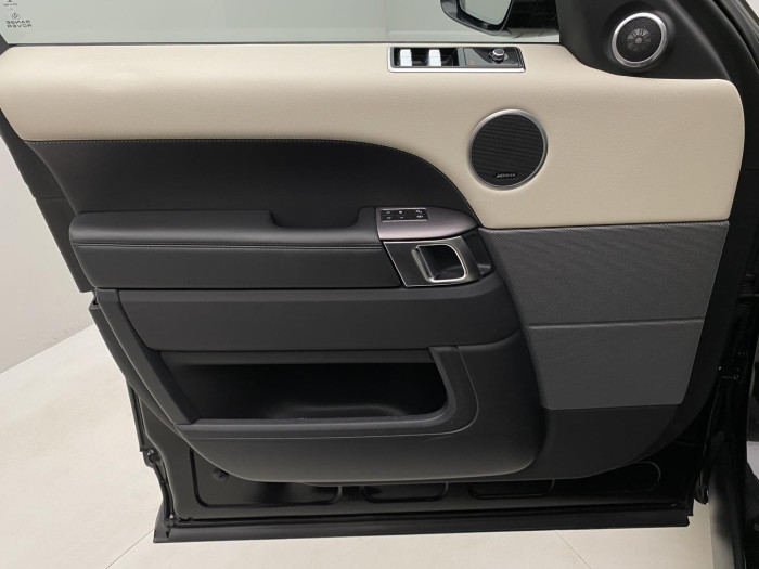 Land Rover Range Rover Sport 3.0 SDV6 HSE AWD AUT REZERVACE