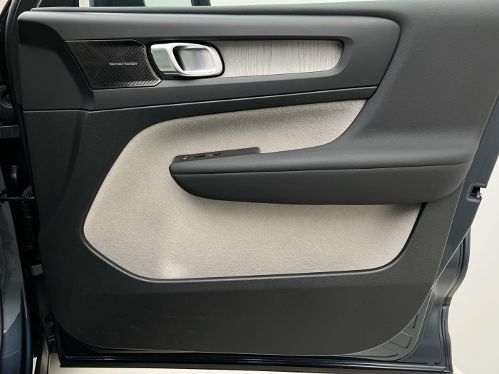 Volvo XC40 T5 RECHARGE INSCRIPTION AUT