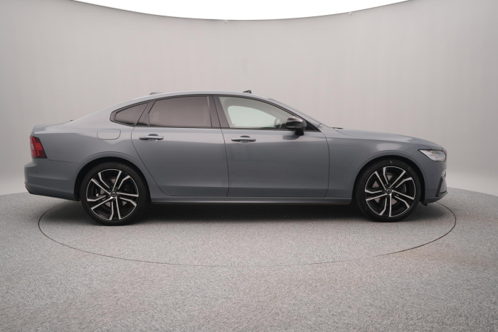 Volvo S90 T8 AWD R-DESIGN RECHARGE CZ
