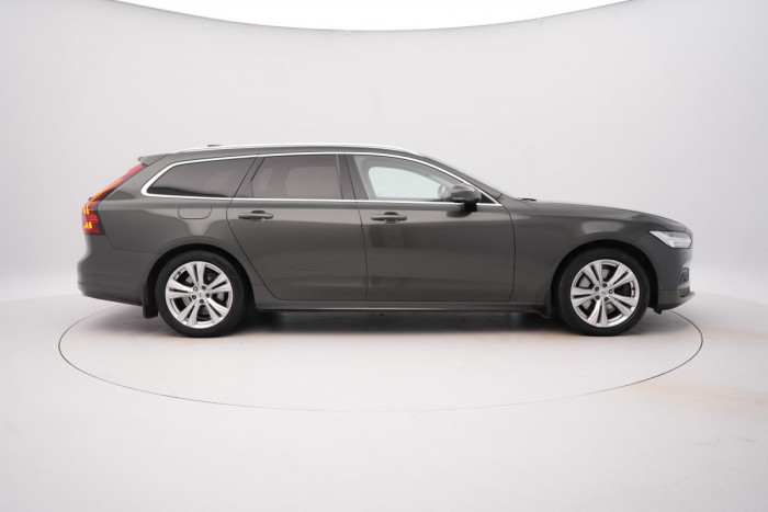 Volvo V90 B4 MOMENTUM AUT NAV 2.0 Momentum