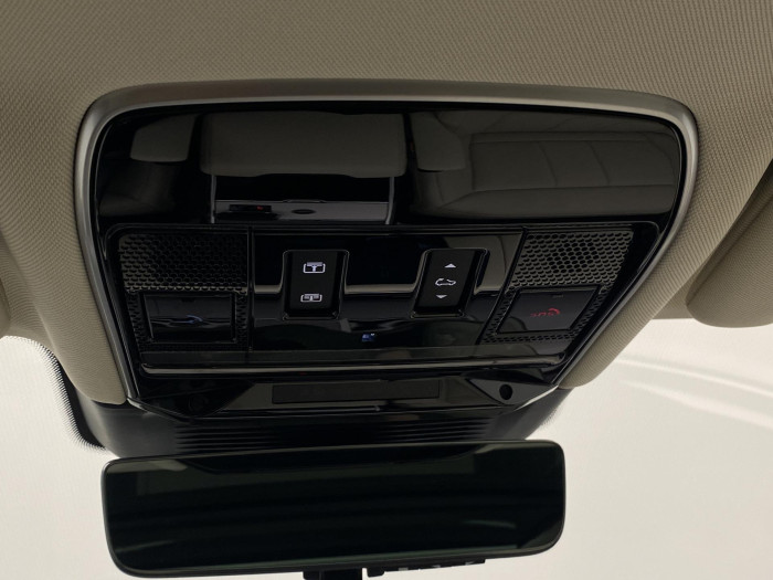 Land Rover Range Rover D350 HSE LWB AUT CZ 1.maj. 3.0 d