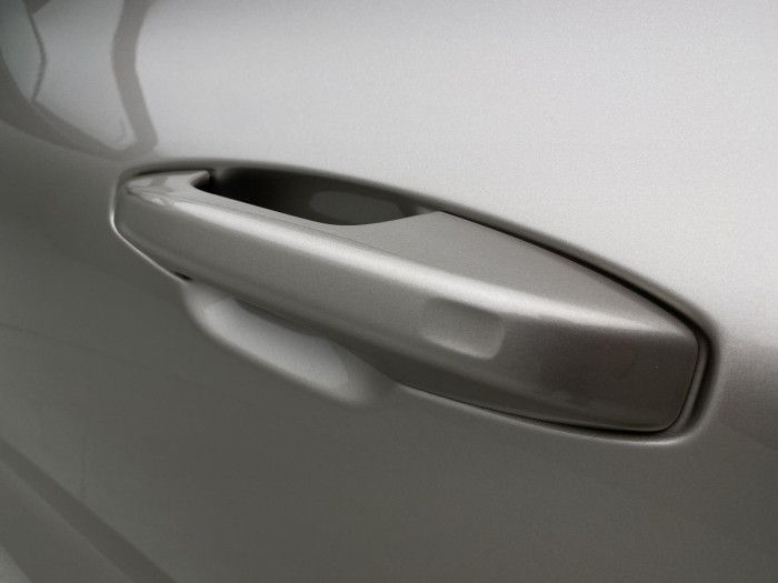 Volvo V60 B4 DARK PLUS AUT CZ