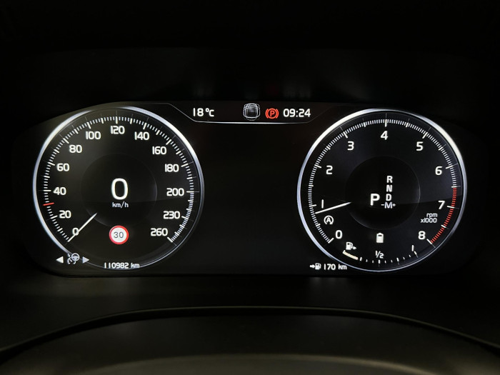 Volvo XC60 B4 MOMENTUM 2.0 Momentum