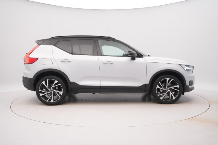 Volvo XC40 T4 R-DESIGN AUT