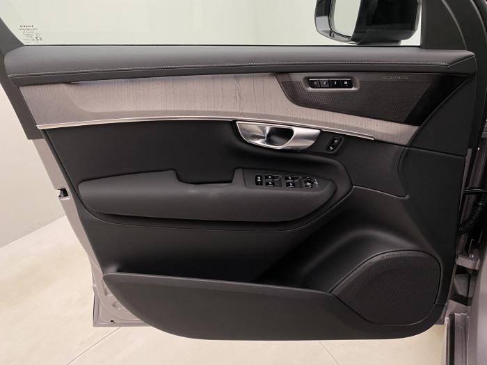 Volvo XC90 T8 AWD RECHARGE DARK PLUS 7m