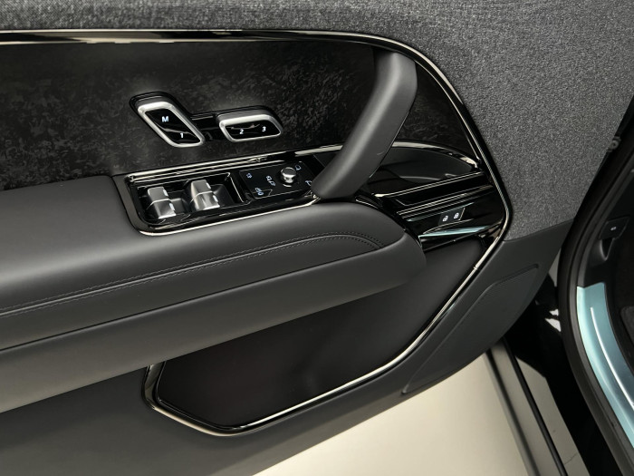 Land Rover Range Rover Sport D350 AUTOBIOGRAPHY REZERVACE 3.0 d