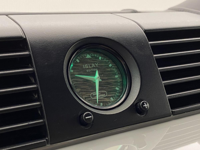 Land Rover Defender WORKS V8 ISLAY EDITION 5.0 V8 Edition