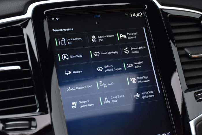 Volvo XC90 D5 AWD INSCRIPTION REZERVACE 2.0 d