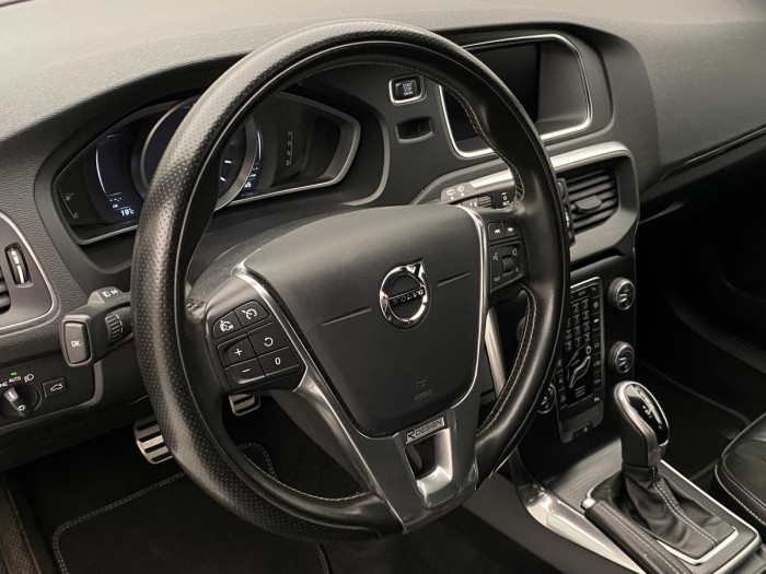 Volvo V40 D2 R-DESIGN AUT 1.maj. 2.0 d