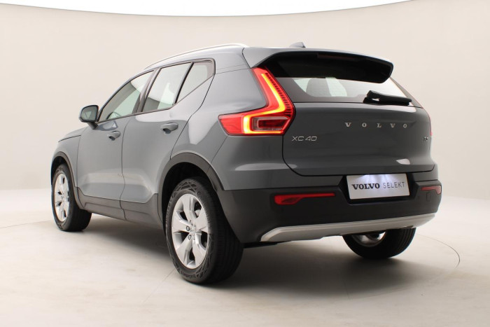 Volvo XC40 T3 MOMENTUM REZERVACE 1.5 Momentum
