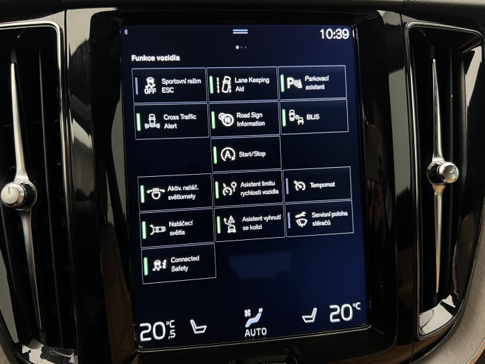 Volvo XC60 D4 AWD INSCRIPTION AUT CZ 2.0 d