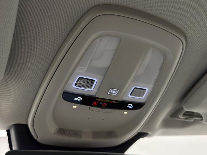 Volvo XC90 T8 AWD RECHARGE DARK PLUS 7m