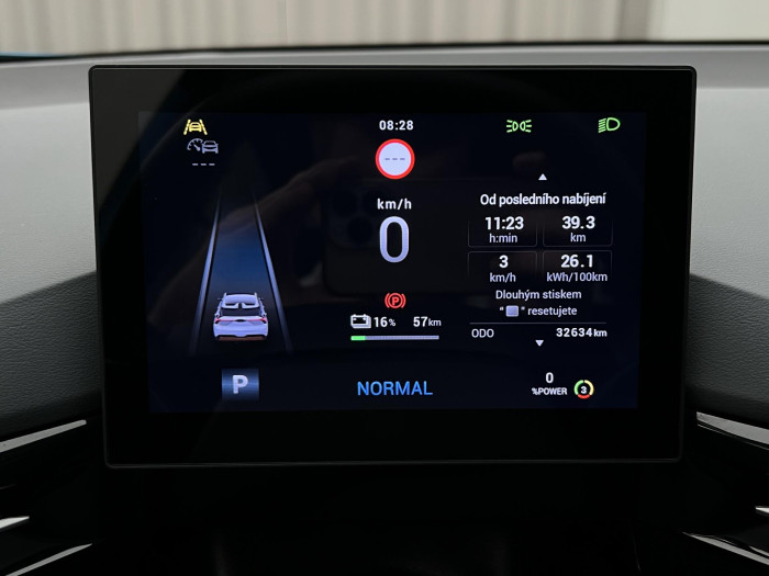 MG MG4 EV EXCLUSIVE 64 kWh CZ 1.maj. Exclusive