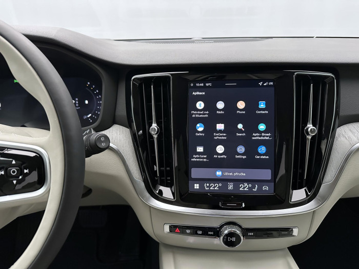 Volvo V60 B4 AUT BRIGHT PLUS