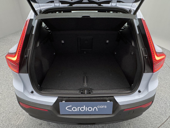 Volvo XC40 B3 AUT DARK PLUS