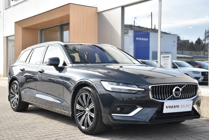 Volvo V60 D4 INSCRIPTION AUT REZERVACE 2.0 d