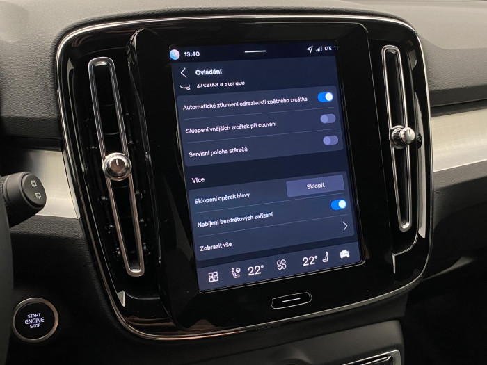 Volvo XC40 B3 AUT PLUS BLACK EDITION