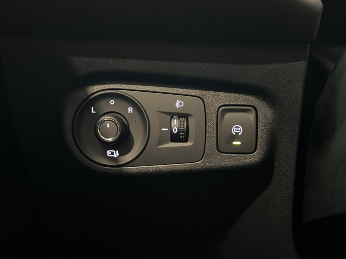 MG ZS 1.5 ICE ELEGANCE CZ 1.maj. 1.5 Elegance