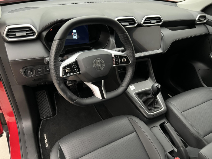 MG ZS 1.5 ICE ELEGANCE CZ 1.maj. 1.5 Elegance