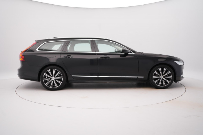 Volvo V90 B4 BRIGHT PLUS AUT 1.maj