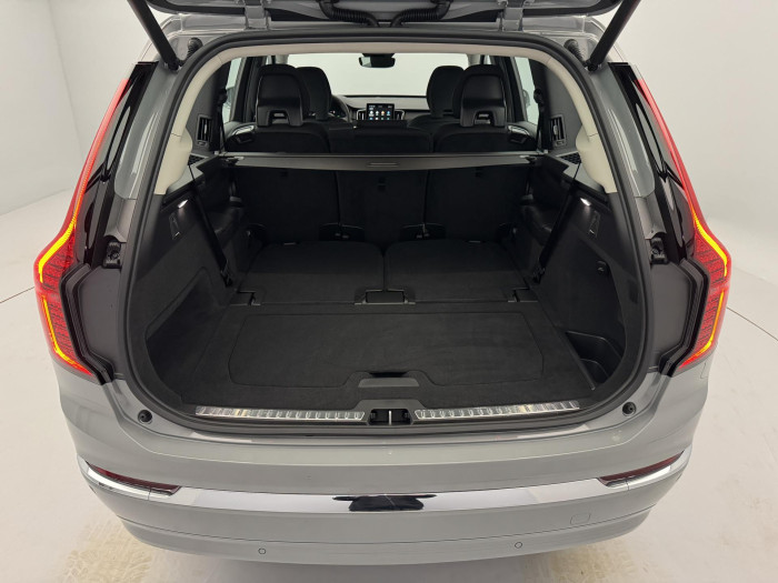 Volvo XC90 T8 AWD AUT RECHARGE CORE 7míst