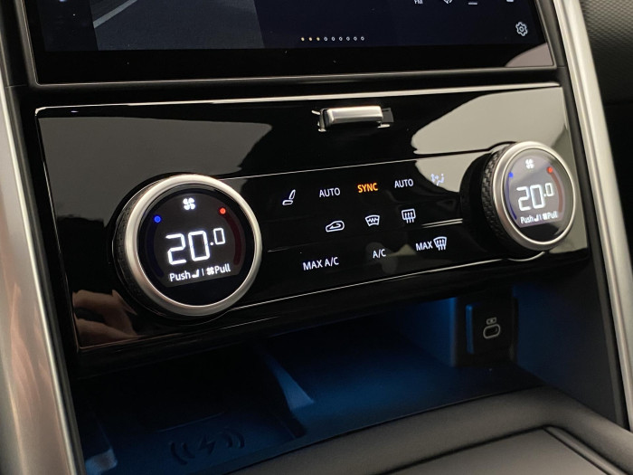 Land Rover Discovery D350 DYNAMIC HSE REZERVACE 3.0 d Dynamic