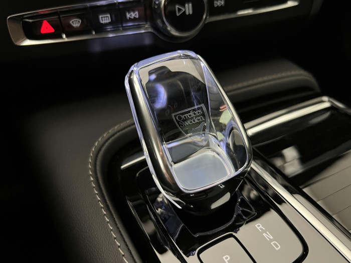 Volvo V90 T6 AWD RECHARGE PLUS DARK AUT