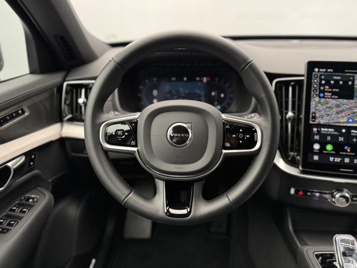 Volvo XC90 B5 AWD PLUS BRIGHT CZ 1.maj