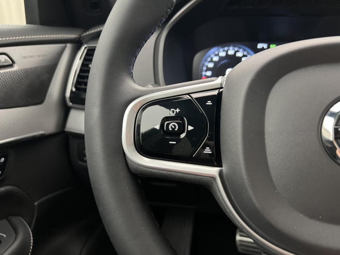 Volvo XC90 T8 AWD RECHARGE R-DESIGN 7MÍST