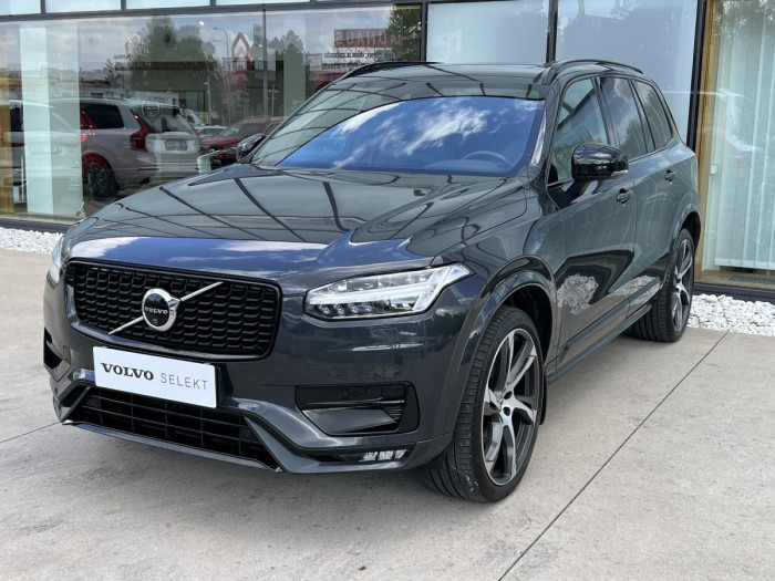 Volvo XC90 B5 R-DESIGN AWD 7MÍSTNÁ Aut