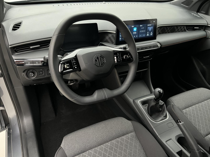 MG MG3 ICE ELEGANCE 1.5 MAN 1.5 Elegance
