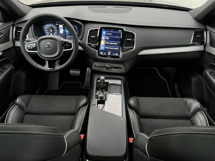 Volvo XC90 T8 AWD RECHARGE R-DESIGN 7MÍST