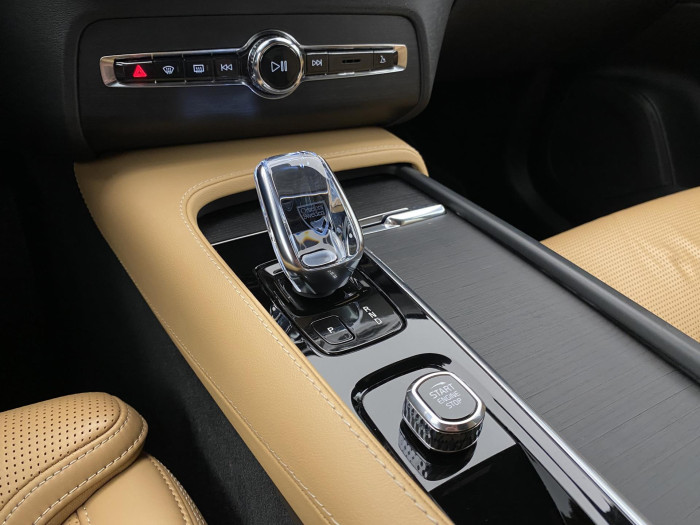 Volvo XC90 B5 AWD INSCRIPTION CZ 7míst