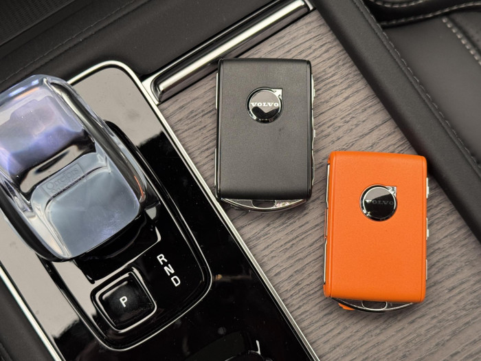 Volvo XC90 T8 AWD RECHARGE BRIGHT PLUS 7m