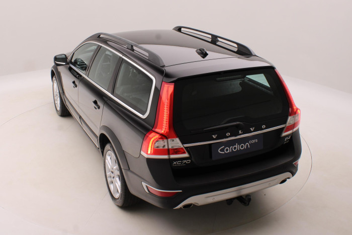 Volvo XC70 D4 AWD SUMMUM AUT CZ 2.4 d Summum