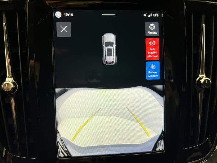 Volvo V90 T6 AWD RECHARGE CORE AUT 1.maj