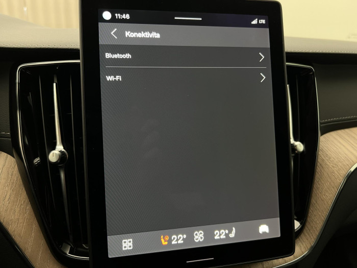 Volvo XC60 T6 AWD RECHARGE DARK ULTRA AUT