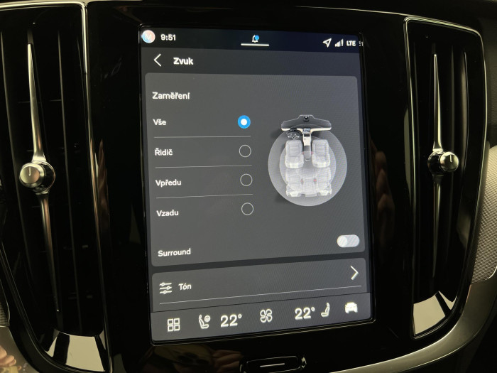 Volvo V60 B4 BRIGHT PLUS