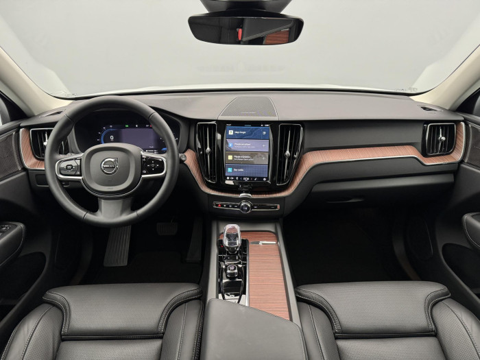 Volvo XC60 T8 AWD RECHARGE BRIGHT PLUS