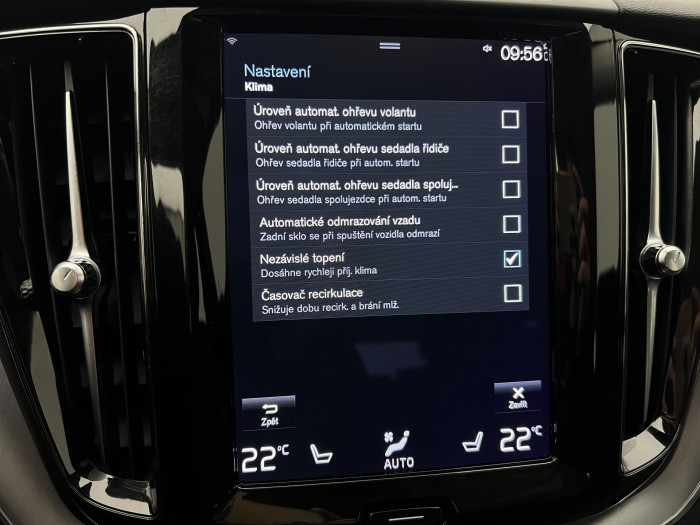 Volvo XC60 B4 AWD MOMENTUM POLESTAR AUT 2.0 Momentum