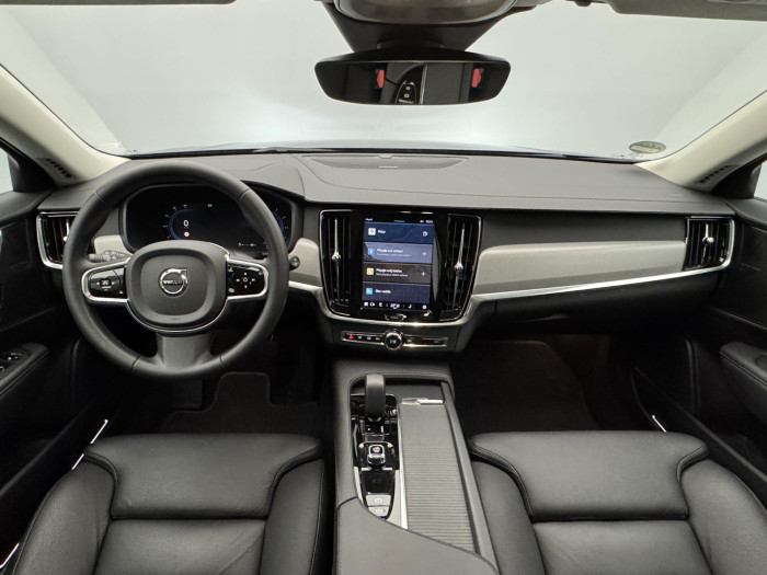 Volvo V90 CC B4 AWD PLUS BRIGHT 1.maj.